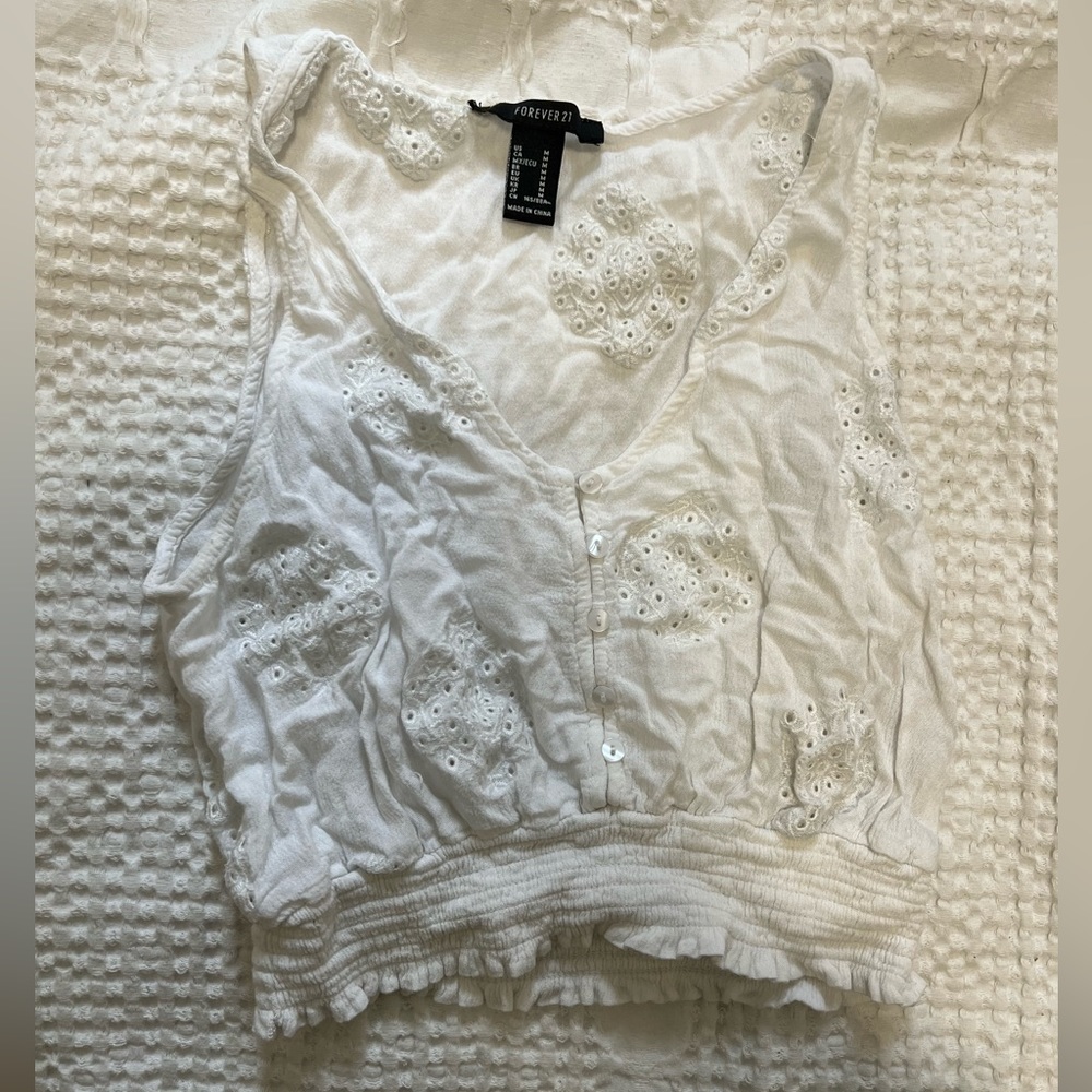 Forever 21 white cropped eyelet top